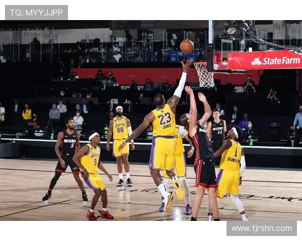 2020年10月5日湖人与热火精彩对决直播回顾与分析