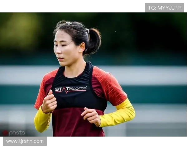 杨丽专访：从青涩少女到网球明星的成长之路与心路历程